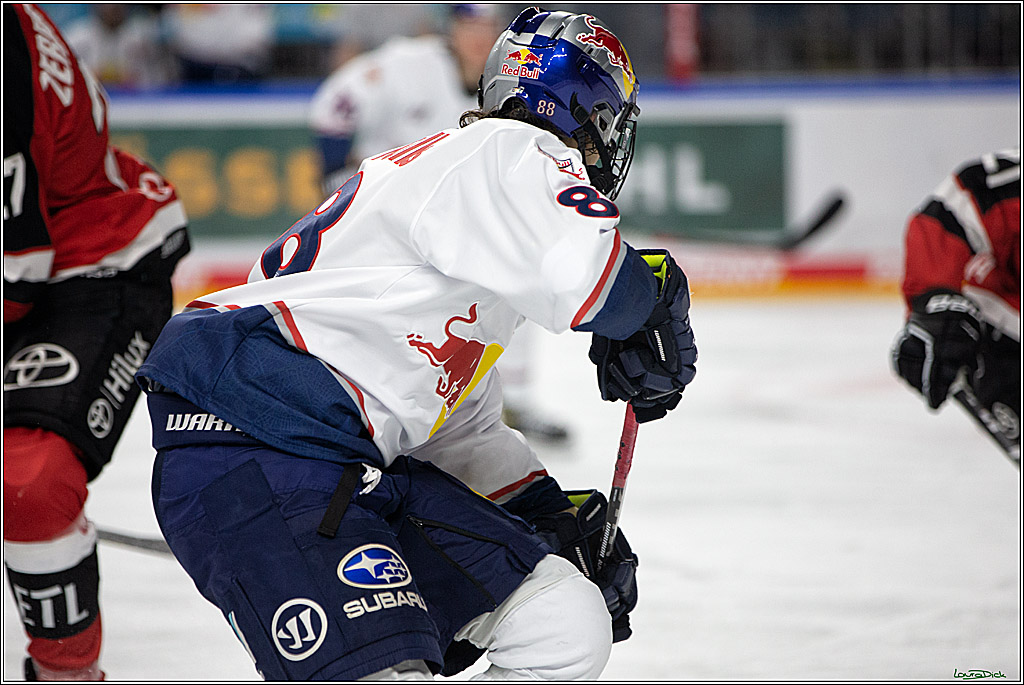 PENNY DEL;  Koelner Haie - Red Bull Muenchen; Koeln, 18.02.2022